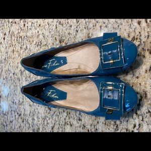 Women’s Mark Fisher turquoise flats size 7.5